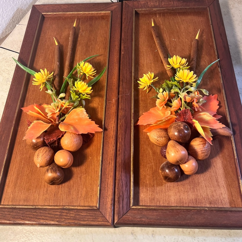 Set of 2 Retro Faux Flower Framed Wall  Decor